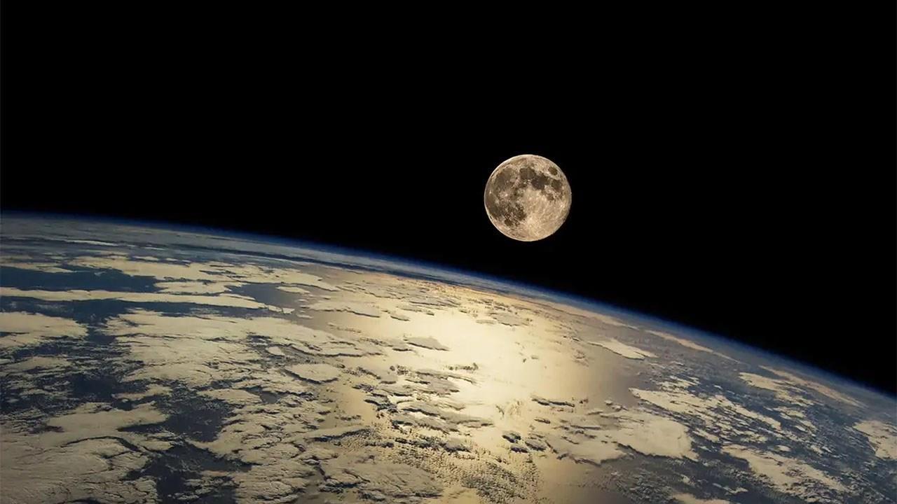 Bilim insanları Ay’dan getirilen toprakta su molekülleri buldu